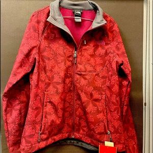Womens north face jacket new